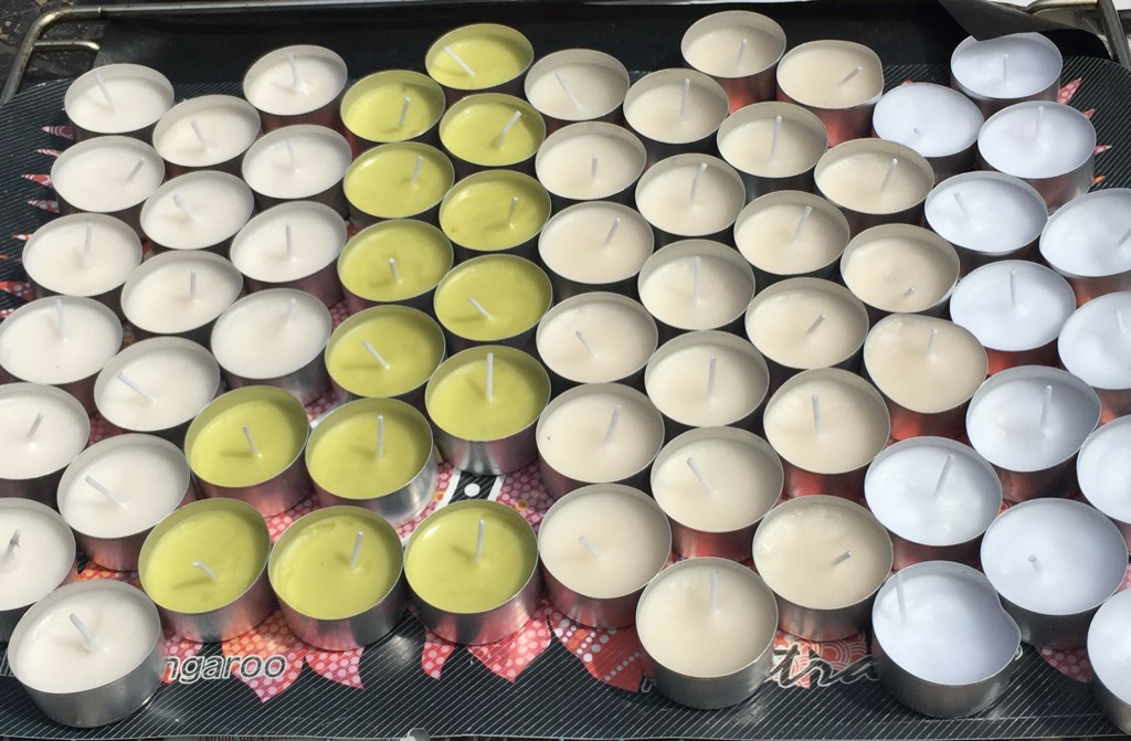 Kerzenreste verarbeiten: Teelichter&nbsp;gießen