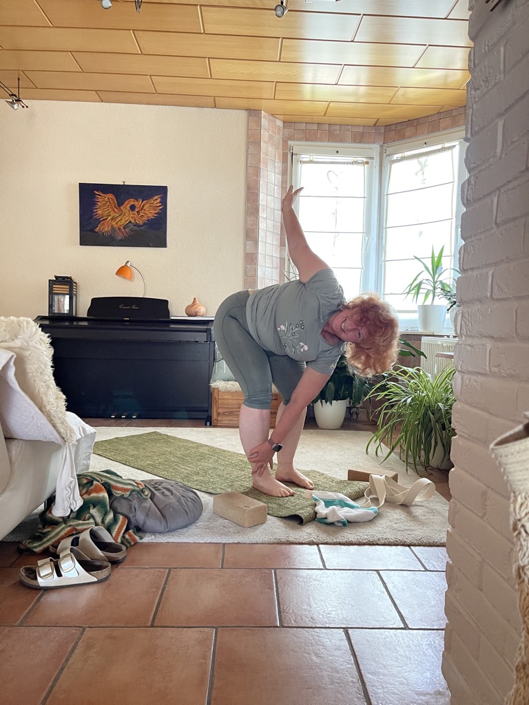Yoga-Twist im Utkatasana